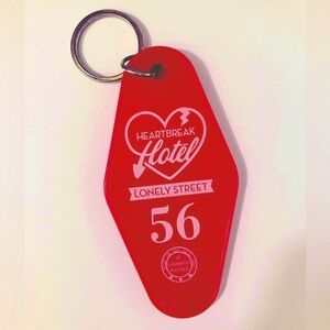 Elvis themed Heartbreak Hotel keychain 💔